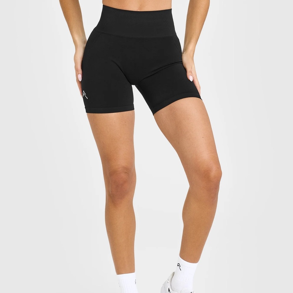 Effortless Shorts